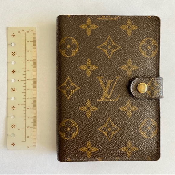 Louis Vuitton Handbags - LOUIS VUITTON Small Ring Agenda
